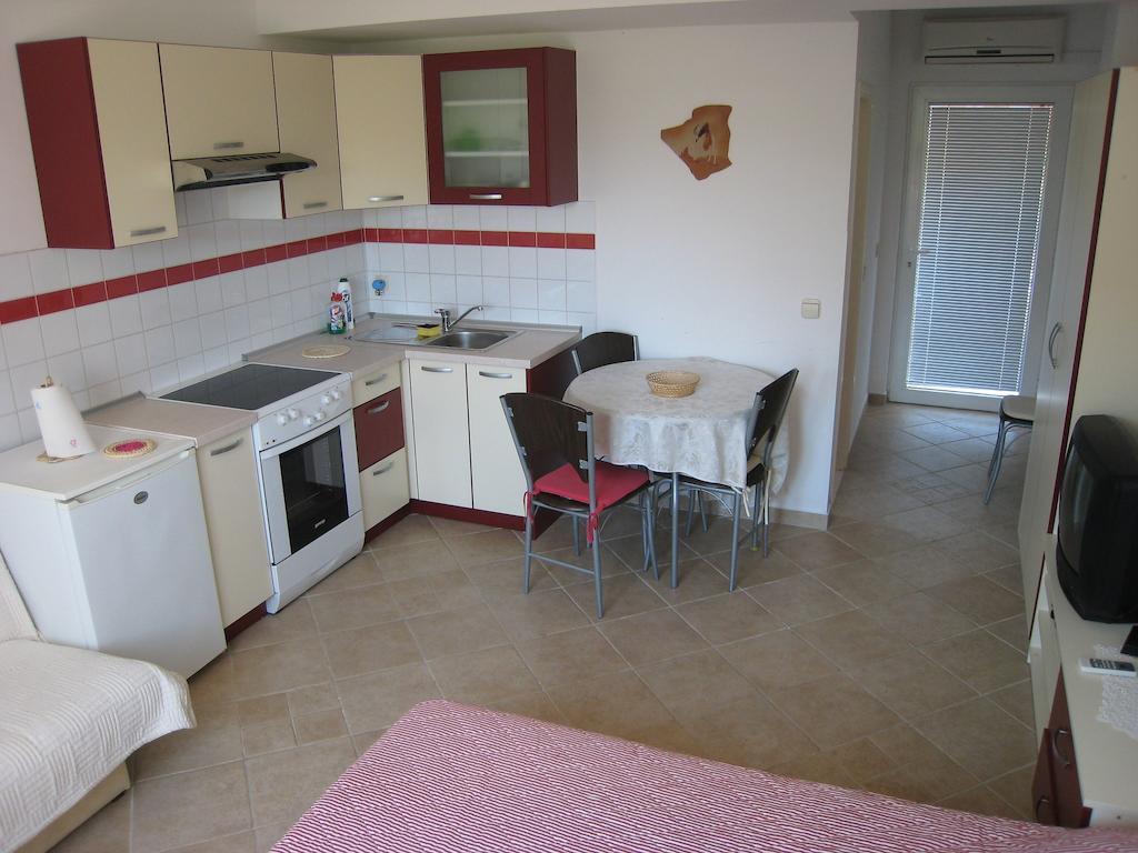 וודיצה Apartments Mediterranean Sundance חדר תמונה