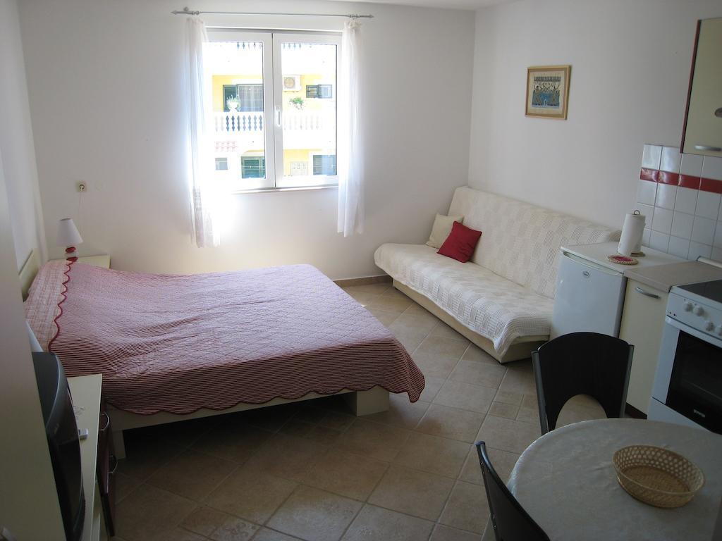 וודיצה Apartments Mediterranean Sundance חדר תמונה